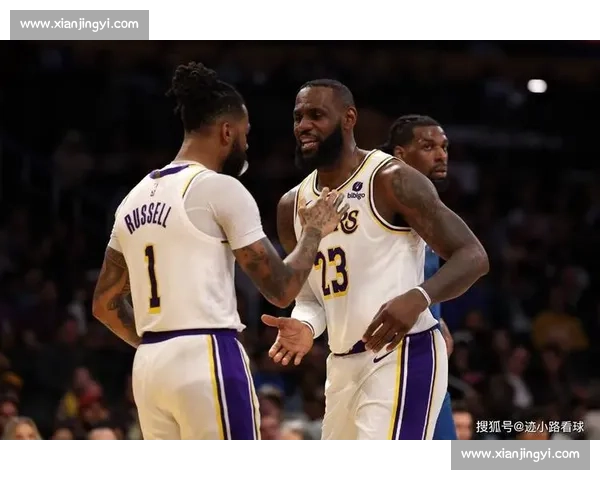 詹眉领衔湖人正面对决青年军雷霆西部关键卡位战悬念拉满