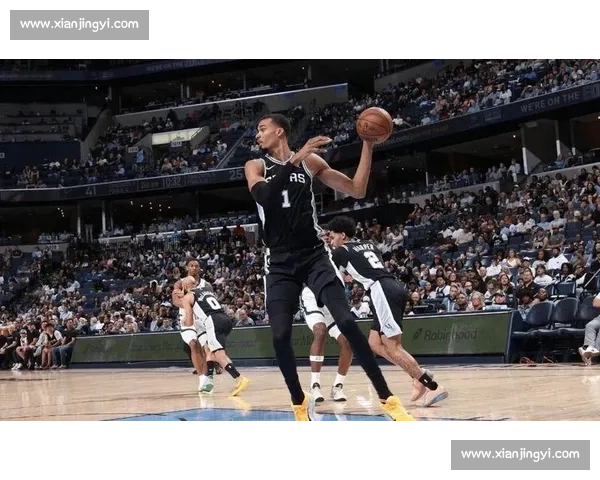 马刺灰熊强强对话西部焦点之战攻防博弈悬念拉满季后赛席位争夺夜